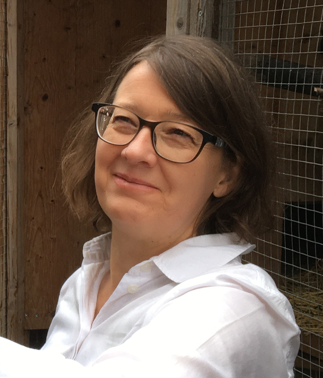 Portrait of Dr. med. Anouk Magara